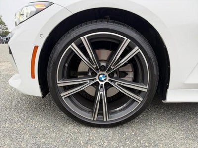 2023 BMW 330i Sedan