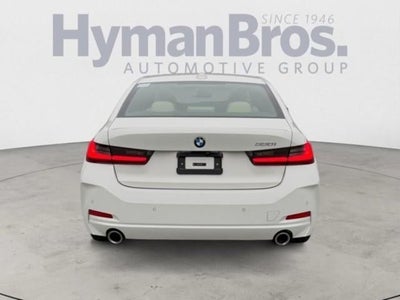 2023 BMW 330i Sedan