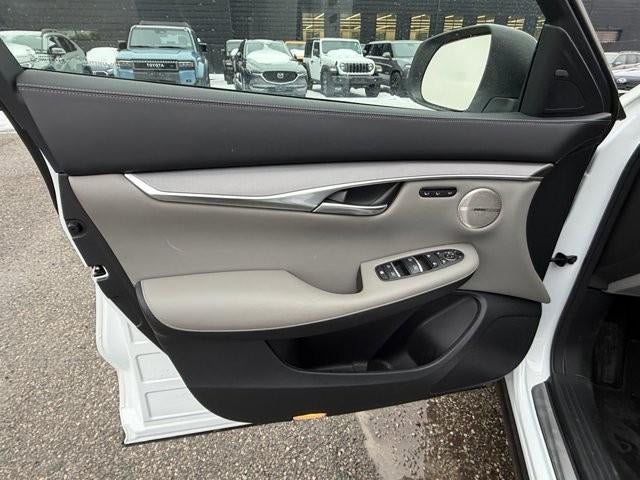 2023 INFINITI QX50 LUXE AWD
