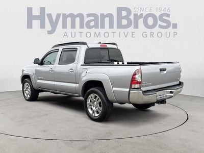 2015 Toyota Tacoma 4WD Double Cab Short Bed V6 Automatic (Natl)