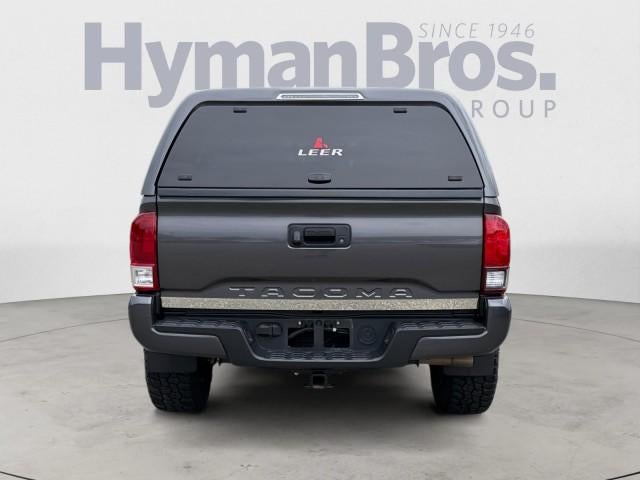 2021 Toyota Tacoma 2WD 2WD SR Double Cab 5' Bed I4 AT (GS)