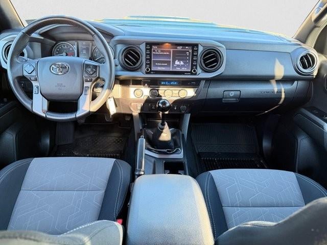 2022 Toyota Tacoma 4WD 4WD TRD Sport Double Cab 5' Bed V6 MT (Natl)