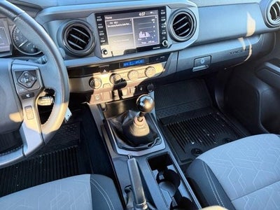 2022 Toyota Tacoma 4WD 4WD TRD Sport Double Cab 5' Bed V6 MT (Natl)