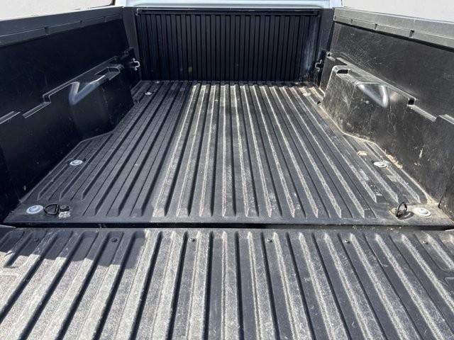 2024 Toyota Tacoma 2WD 2WD SR XtraCab 6' Bed AT (GS)