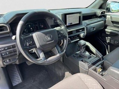 2024 Toyota Tacoma 2WD 2WD SR XtraCab 6' Bed AT (GS)
