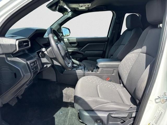 2024 Toyota Tacoma 2WD 2WD SR XtraCab 6' Bed AT (GS)