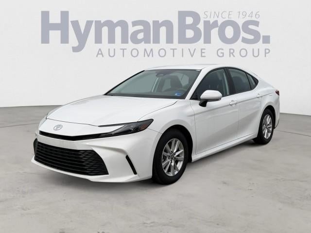 2025 Toyota Camry LE (SE)