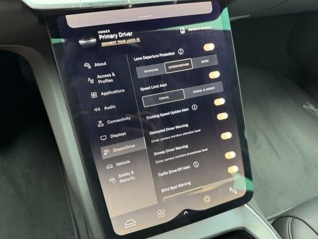 2025 Lucid Air Pure RWD