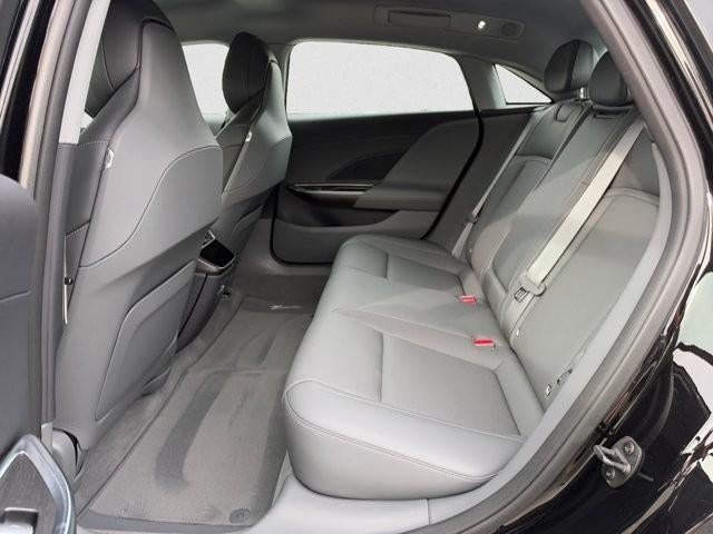 2025 Lucid Air Pure RWD
