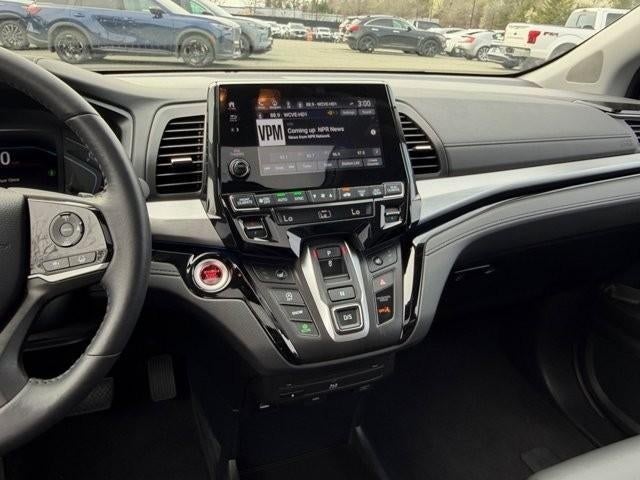2023 Honda Odyssey Touring Auto