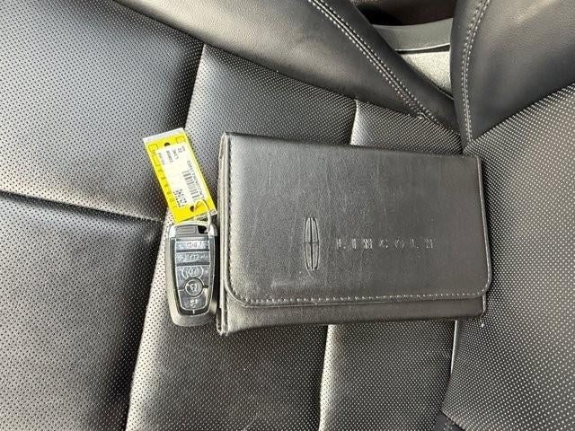 2022 Lincoln Corsair Standard AWD