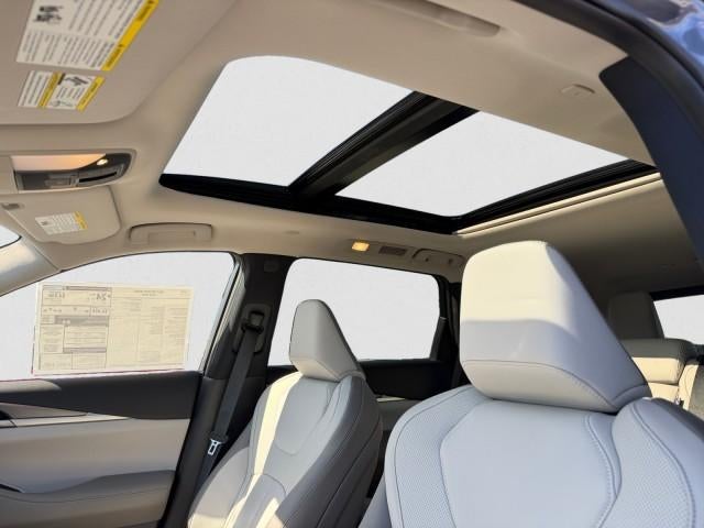 2027 INFINITI QX60 LUXE