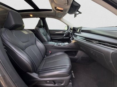 2023 INFINITI QX60 LUXE FWD