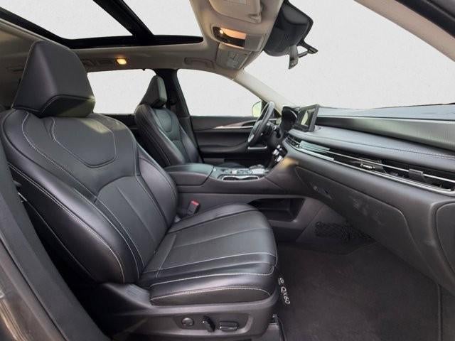 2023 INFINITI QX60 LUXE FWD