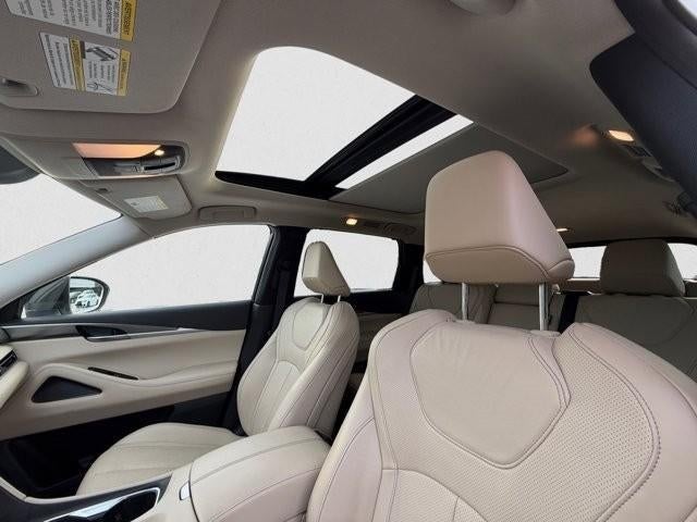 2023 INFINITI QX60 LUXE AWD