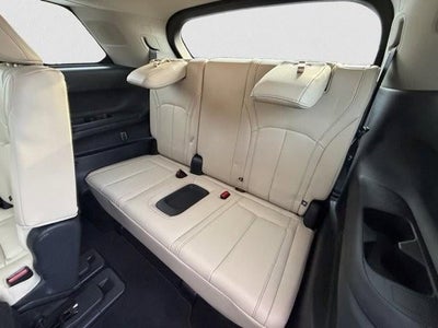 2023 INFINITI QX60 LUXE AWD