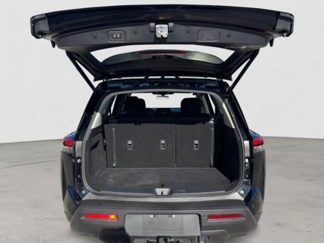 2025 Nissan Pathfinder SV 2WD