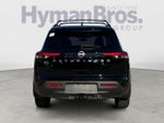 2025 Nissan Pathfinder SV 2WD