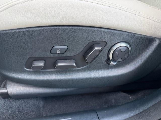 2023 Genesis Electrified GV70 Advanced AWD