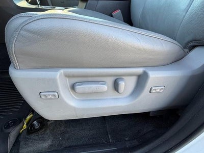 2018 Toyota Sequoia Platinum 4WD (Natl)