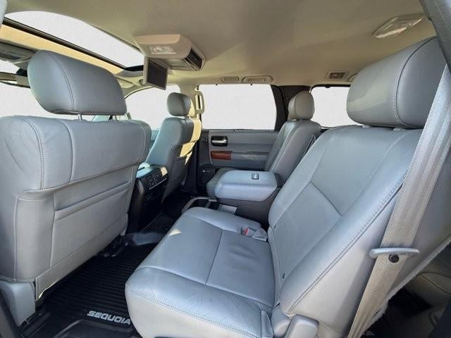 2018 Toyota Sequoia Platinum 4WD (Natl)