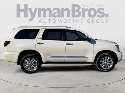 2018 Toyota Sequoia Platinum 4WD (Natl)