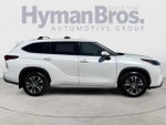 2022 Toyota Highlander XLE AWD (Natl)