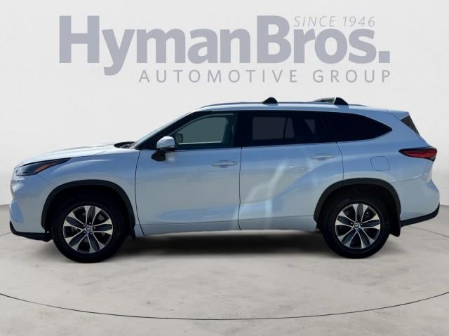 2022 Toyota Highlander XLE AWD (Natl)