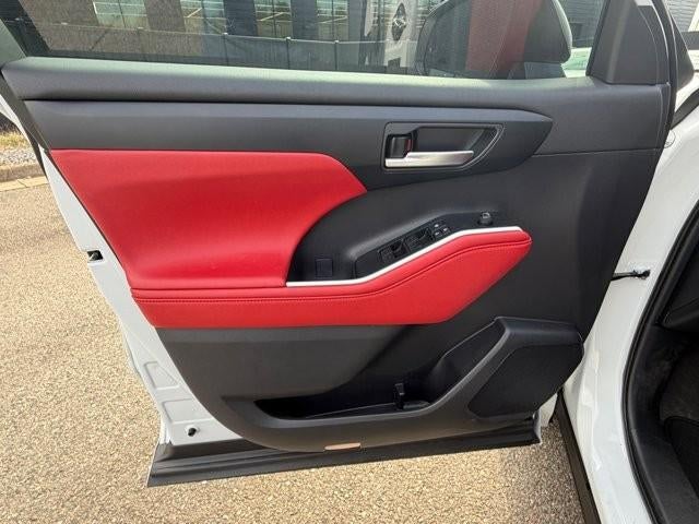 2023 Toyota Highlander Platinum FWD (Natl)