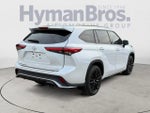 2023 Toyota Highlander Platinum FWD (Natl)