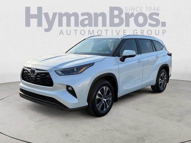 2025 Toyota Highlander XLE FWD (Natl)