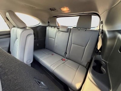 2025 Toyota Highlander XLE FWD (Natl)