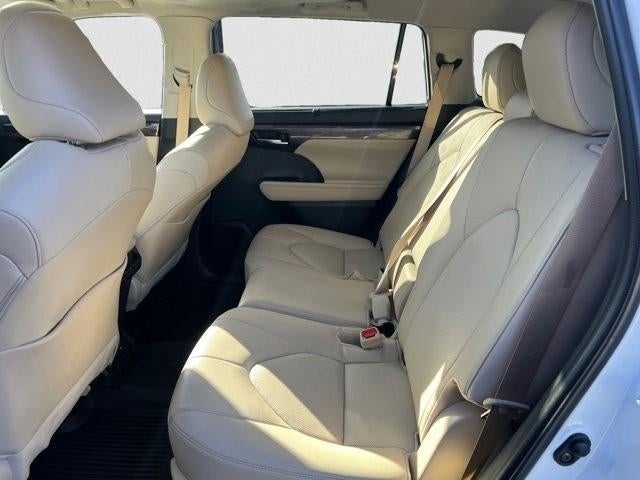 2023 Toyota Highlander Limited AWD (Natl)