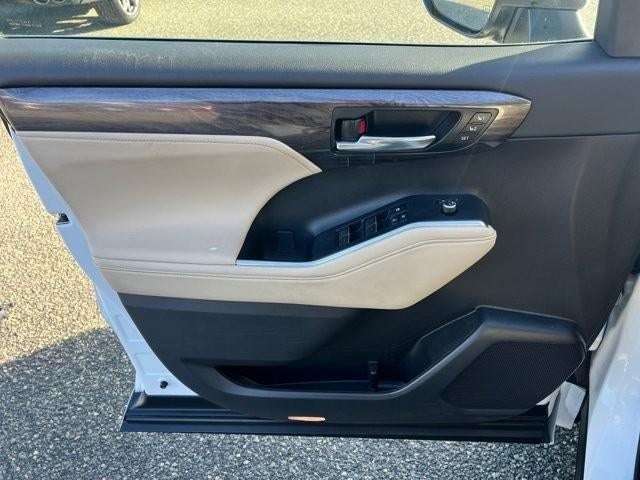 2023 Toyota Highlander Limited AWD (Natl)
