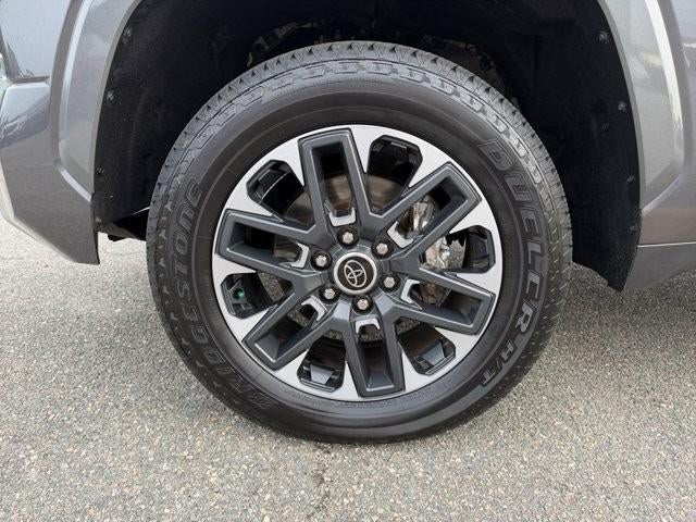 2023 Toyota Tundra 4WD 4WD Limited CrewMax 5.5' Bed (Natl)