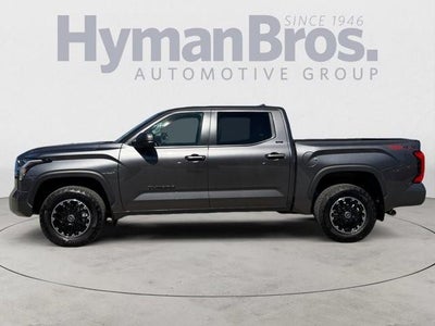 2024 Toyota Tundra 4WD 4WD SR5 CrewMax 5.5' Bed (SE)
