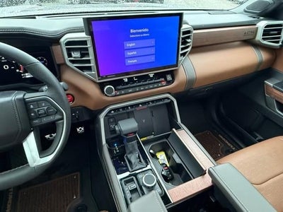 2025 Toyota Tundra 4WD 4WD 1794 Edition Hybrid CrewMax 6.5' Bed (Natl)