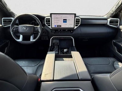 2025 Toyota Tundra 4WD 4WD Platinum Hybrid CrewMax 5.5' Bed (Natl)