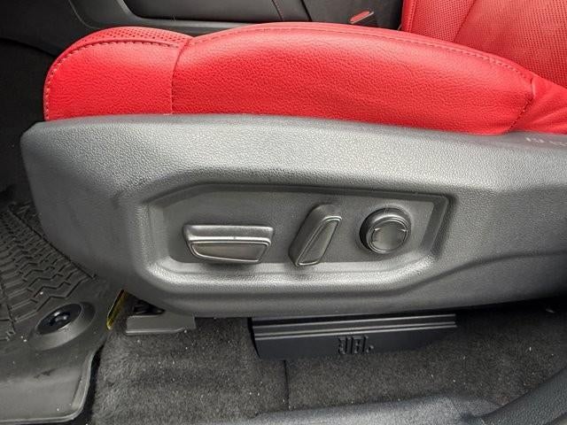 2024 Toyota Tundra 4WD 4WD TRD Pro Hybrid CrewMax 5.5' Bed (Natl)