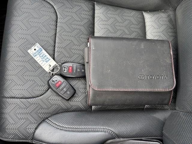 2024 Toyota Tundra 4WD 4WD Limited CrewMax 5.5' Bed (Natl)