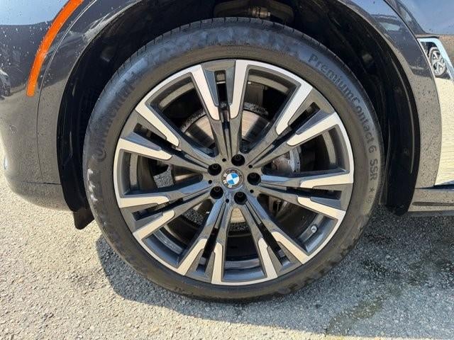 2021 BMW X7 xDrive40i Sports Activity Vehicle