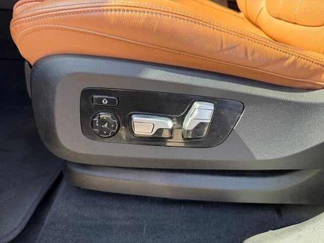 2021 BMW X7 xDrive40i Sports Activity Vehicle