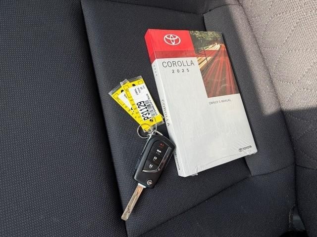2025 Toyota Corolla LE CVT (Natl)