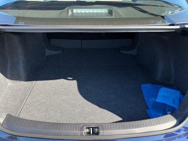 2025 Toyota Corolla LE CVT (Natl)