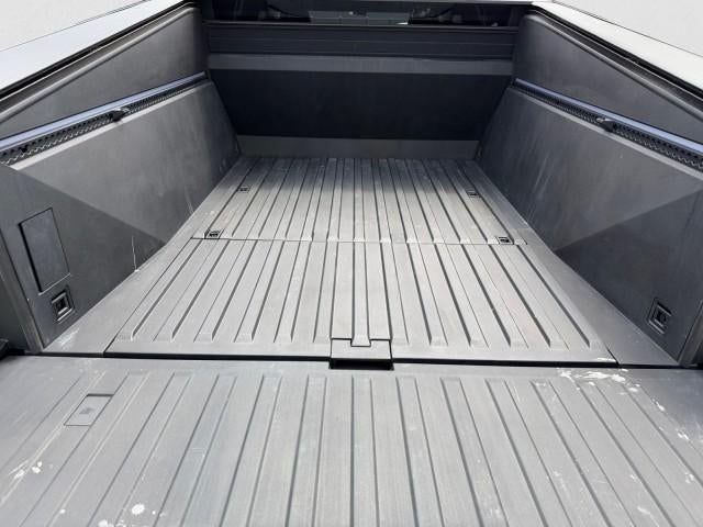 2024 Tesla Cybertruck AWD