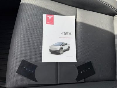 2024 Tesla Cybertruck AWD