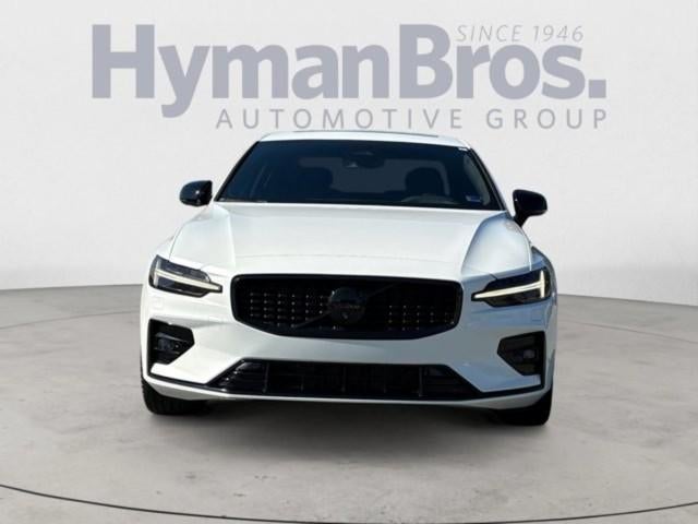 2024 Volvo S60 B5 FWD Plus Black Edition