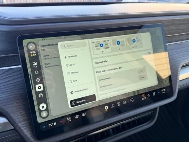 2025 Rivian R1S Adventure Dual-Motor Standard Pack