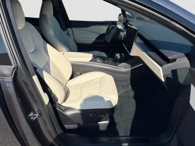 2025 Tesla Model X Plaid AWD