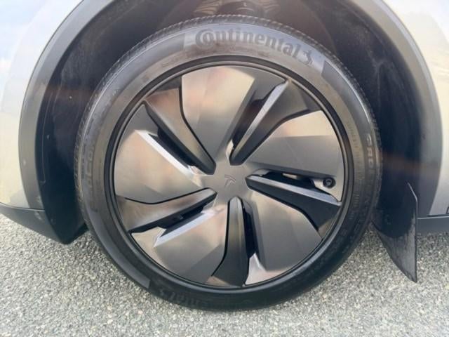 2026 Tesla Model Y Premium AWD